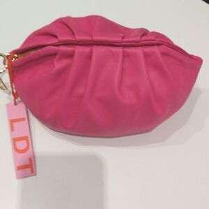 LDT The Bailey Leather Pouch